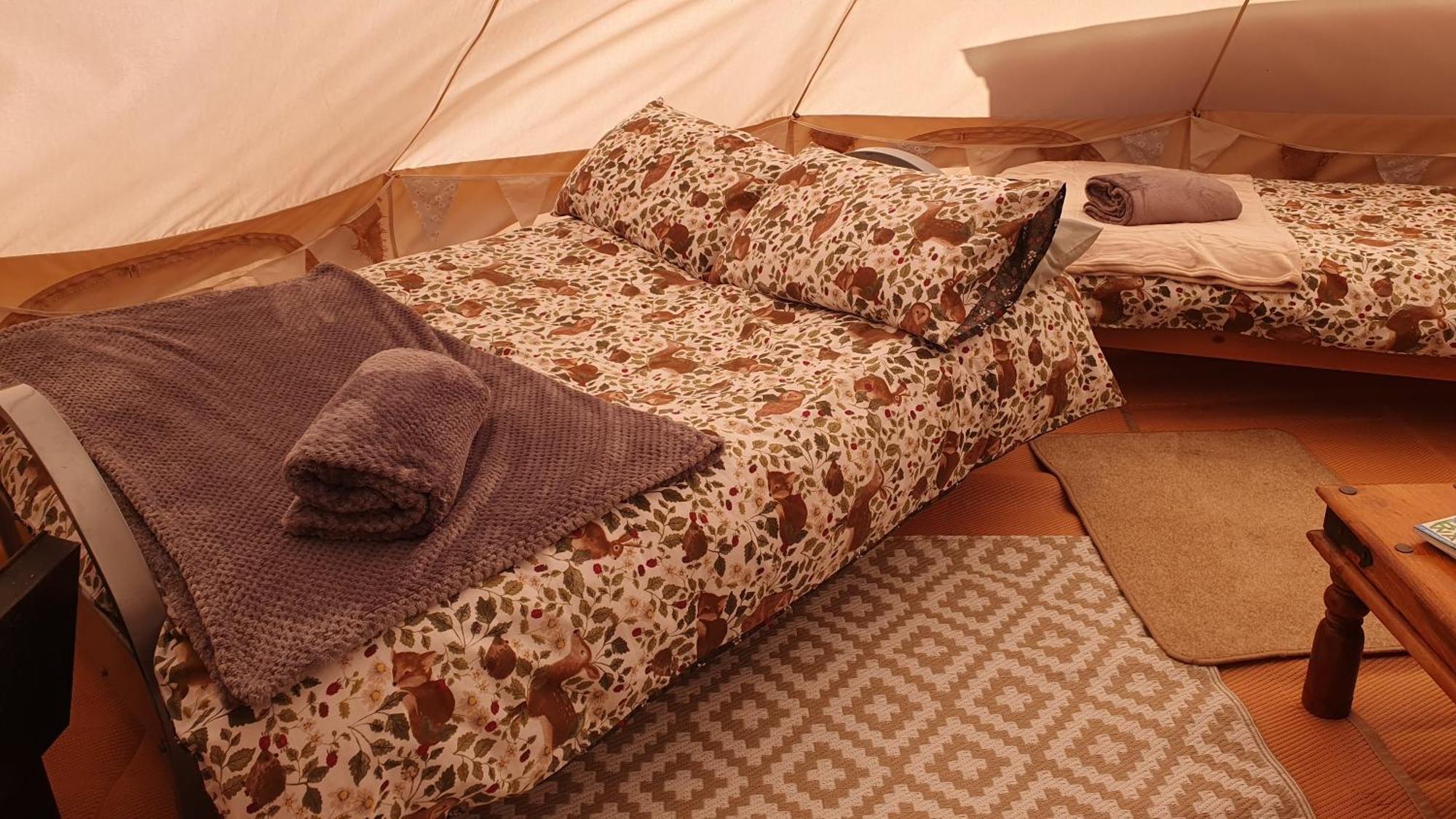 Hotel Calon Y Goedwig Glamping Llandovery Zewnętrze zdjęcie
