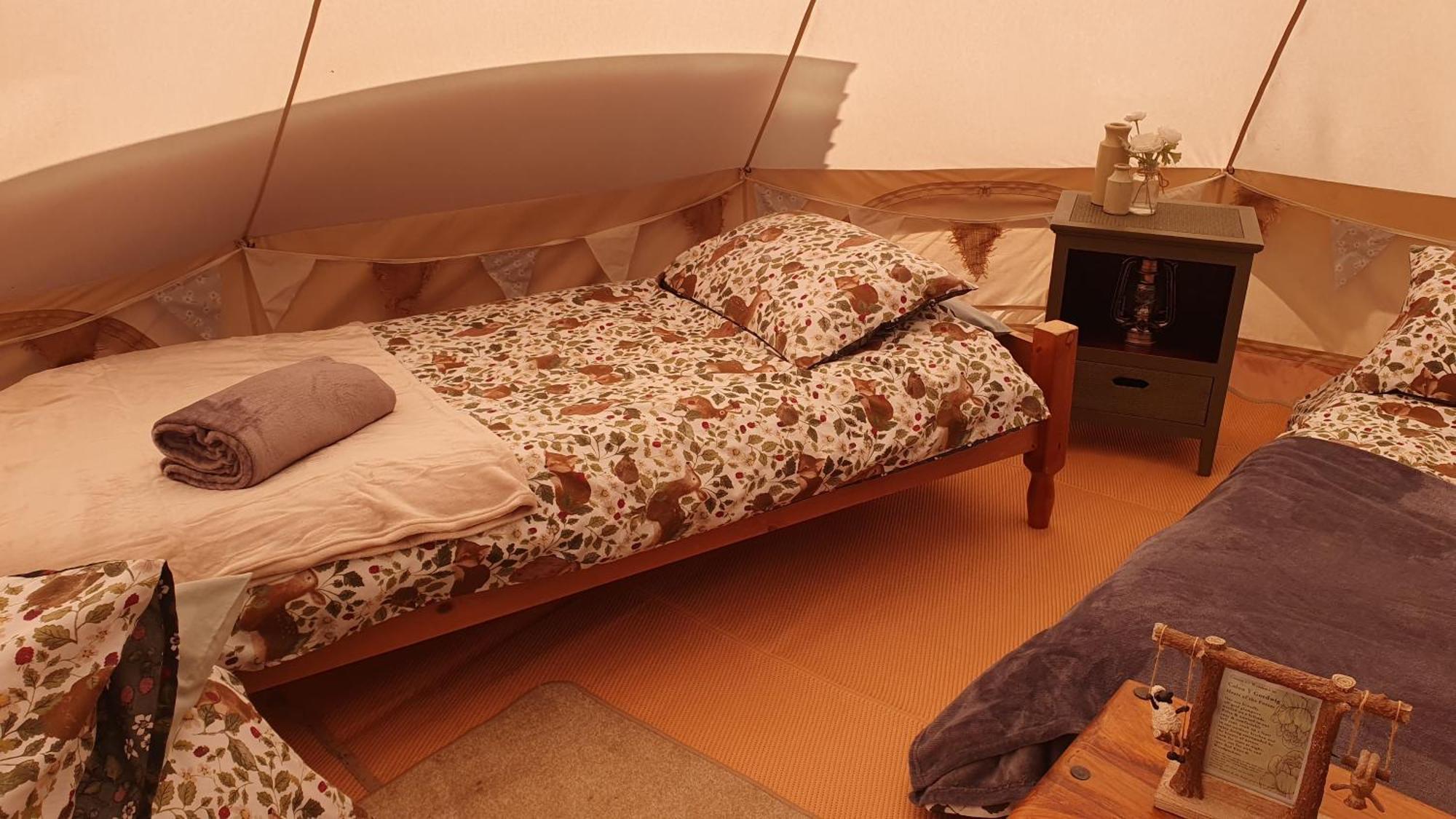 Hotel Calon Y Goedwig Glamping Llandovery Zewnętrze zdjęcie