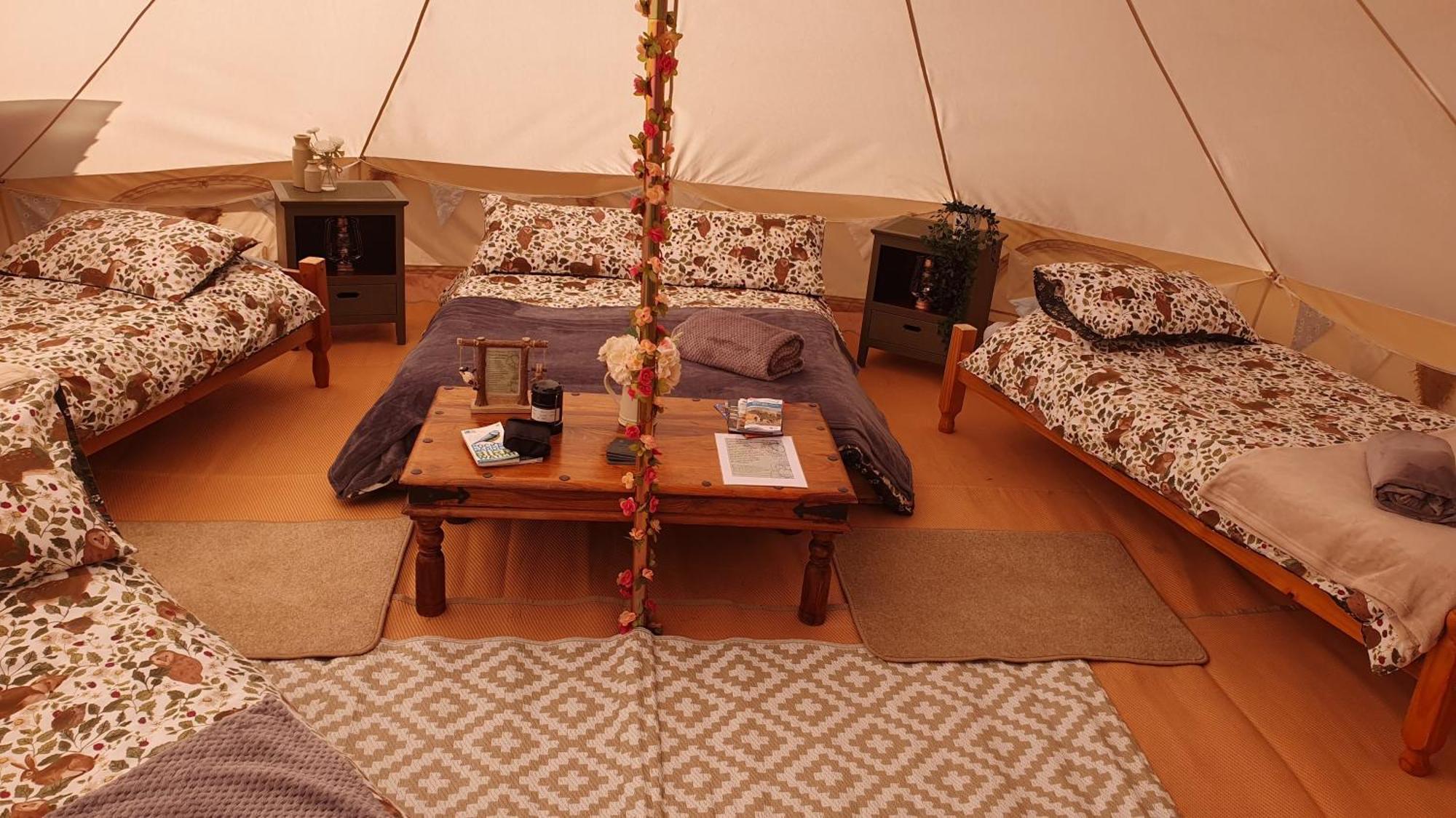 Hotel Calon Y Goedwig Glamping Llandovery Zewnętrze zdjęcie